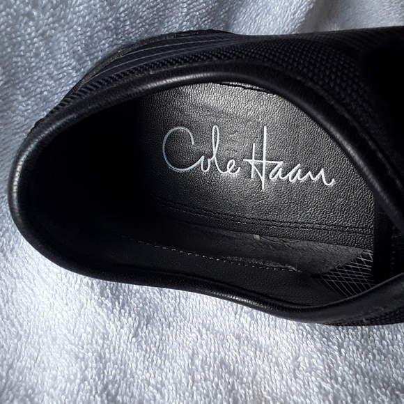 Cole Haan flats 😀😀😀Size 7.5 B - Picture 4 of 8